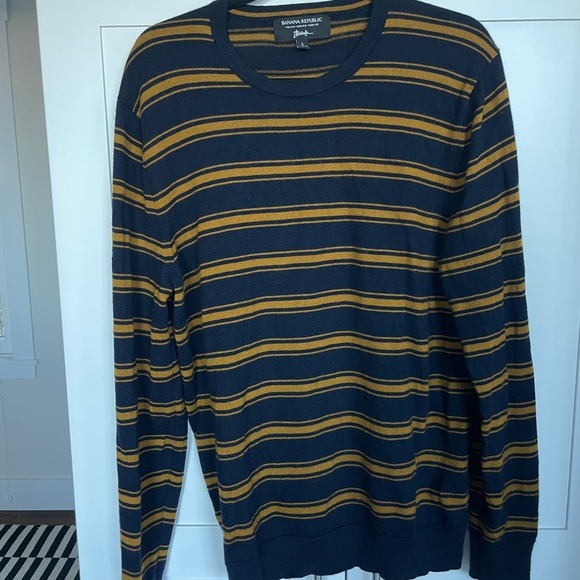 Banana Republic Blue and Gold Crewneck Sweater - Picture 1 of 4